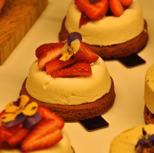 The best artisanal pastry shops in Bordeaux 8 pastry | 8